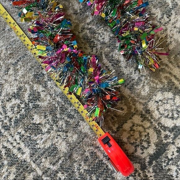 Christmas Gift Bows and Lametta String - Picture 4 of 4